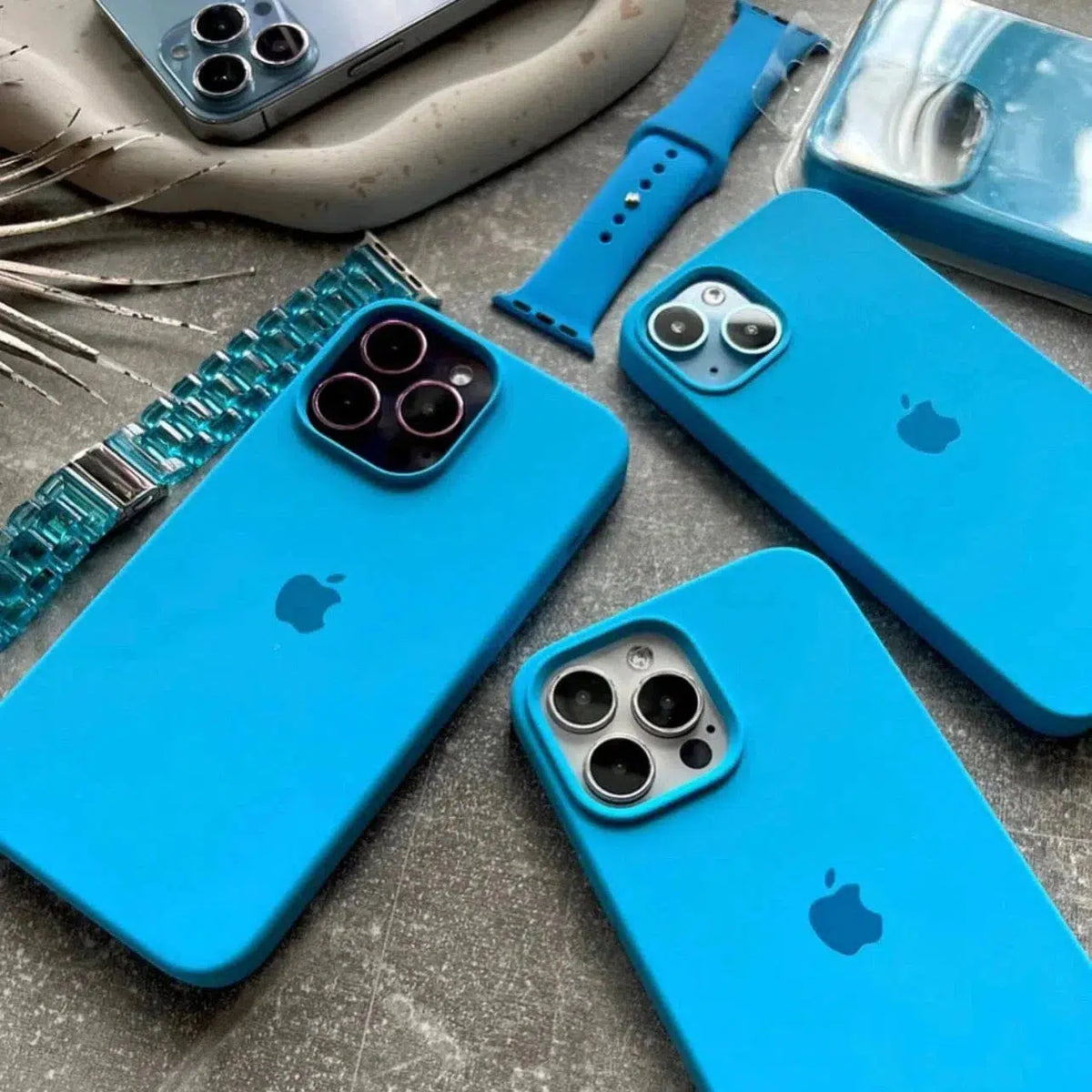 Husa Apple Silicone Case Crazy Blue iPhone Anca's Store 